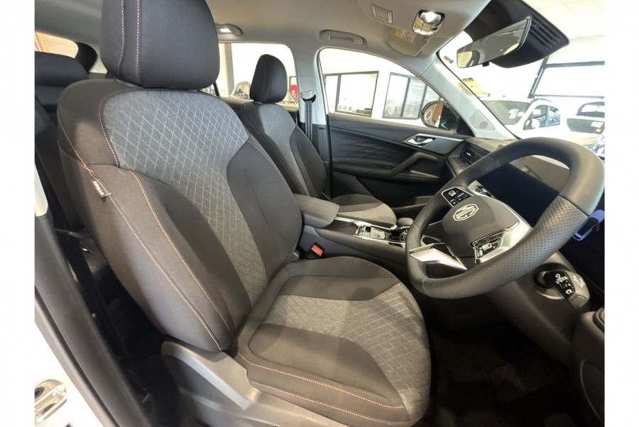 2024 MY24.5 MG HS AS33 Vibe SUV Image 12