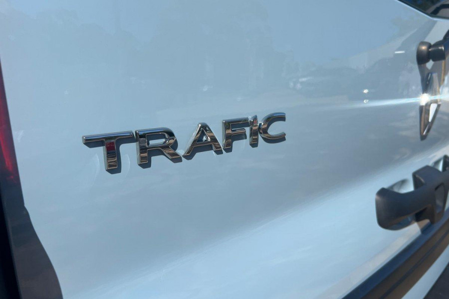2024 Renault Trafic X82 Pro Van Image 19