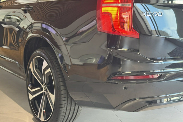 2024 MY25 Volvo XC90 L Series Ultra T8 Plug-In Hybrid SUV Image 4
