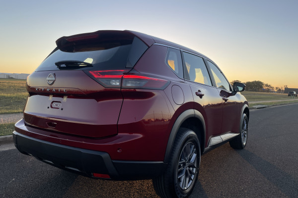 2026 Nissan X-Trail T33 ST SUV Image 8
