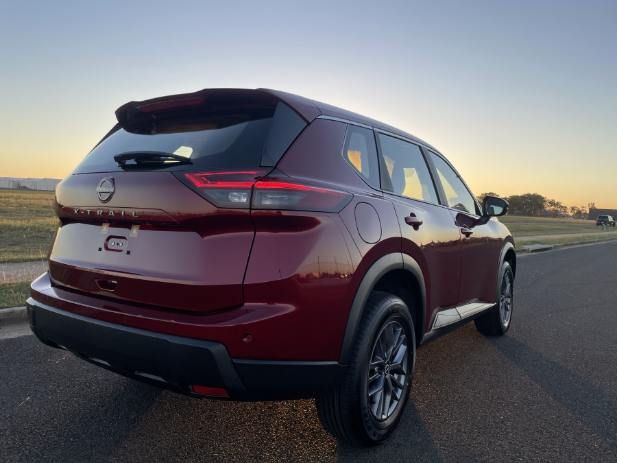 2026 Nissan X-Trail T33 ST SUV Image 8
