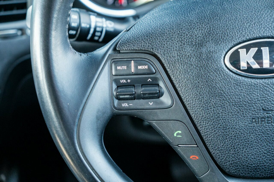 2015 Kia Cerato YD S Premium Hatch Image 11