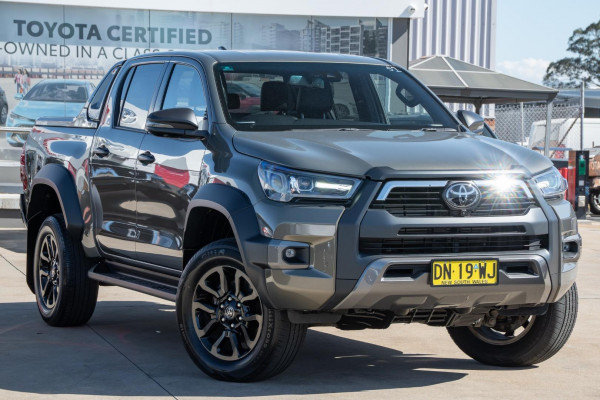 2025 Toyota HiLux GUN126R Rogue 48V Ute Image 1
