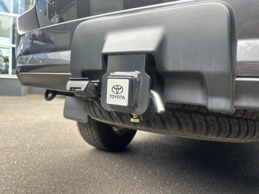 2023 Toyota Fortuner GUN156R GXL SUV Image 21