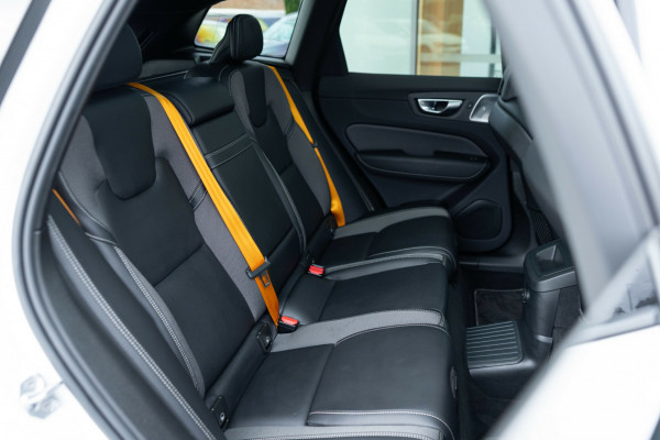 2021 Volvo XC60 UZ T8 Polestar SUV Image 17