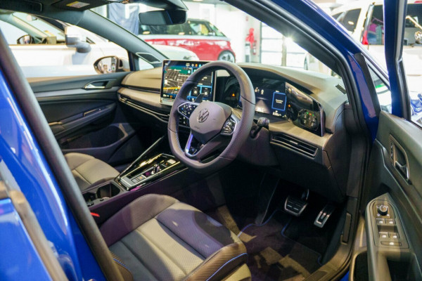 2026 Volkswagen Golf 8.5 R Hatch Image 16