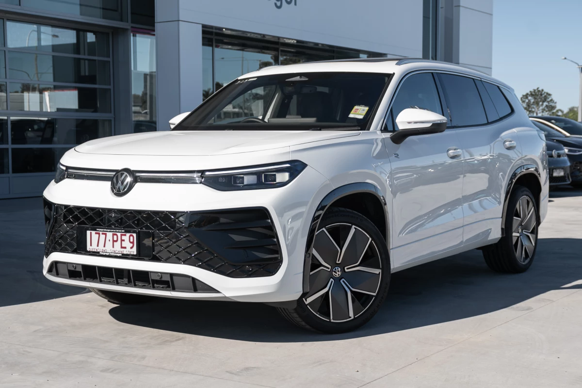 2025 MY26 Volkswagen Tayron R4 195TSI R-Line SUV