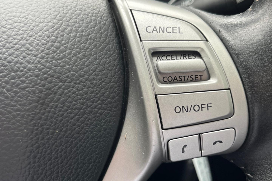 2017 Nissan QASHQAI J11 Series 2 ST SUV Image 21