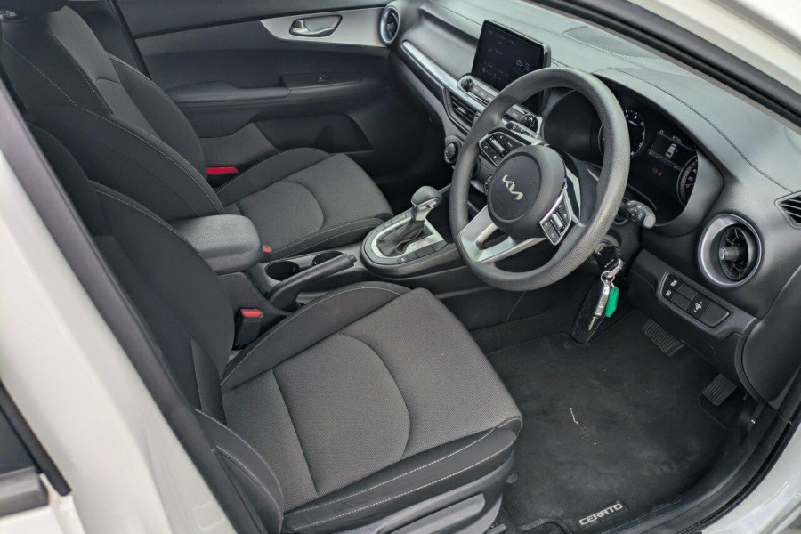2021 MY22 Kia Cerato BD Sport Hatch Image 13