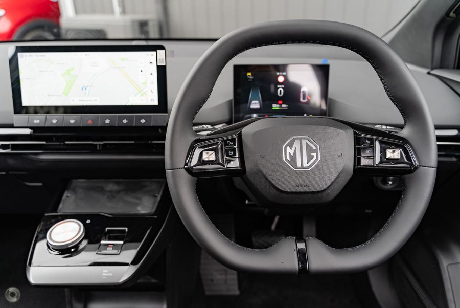 2024 MG MG4 MEH32 Essence 64 Hatch Image 17