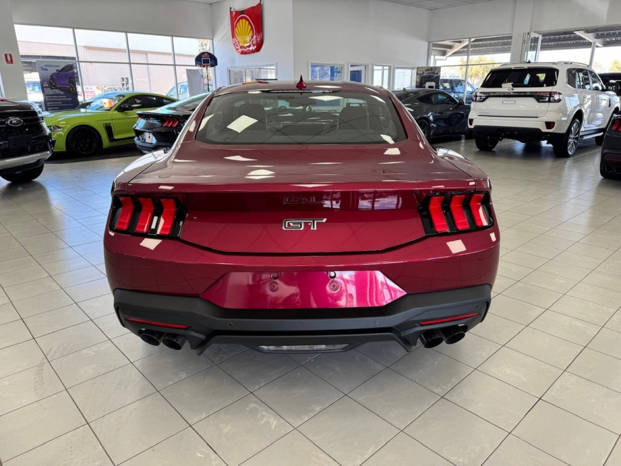 2025 Ford Mustang FO GT Hatch Image 6