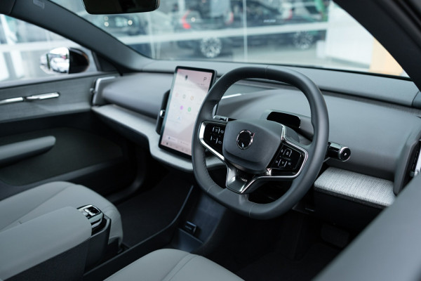 2026 Volvo EX30  Single Motor Extended Range Plus SUV Image 16