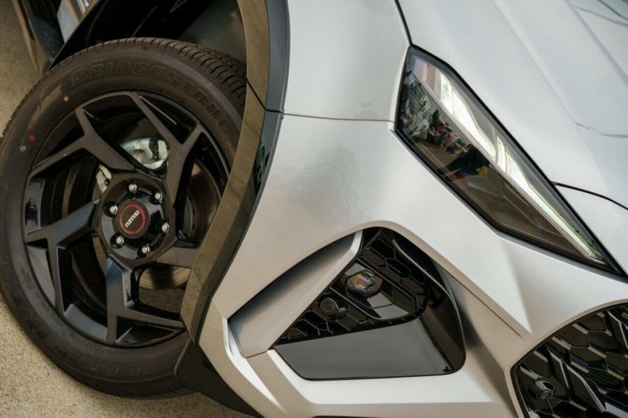 2025 Isuzu MU-X RJ X-TERRAIN SUV Image 6