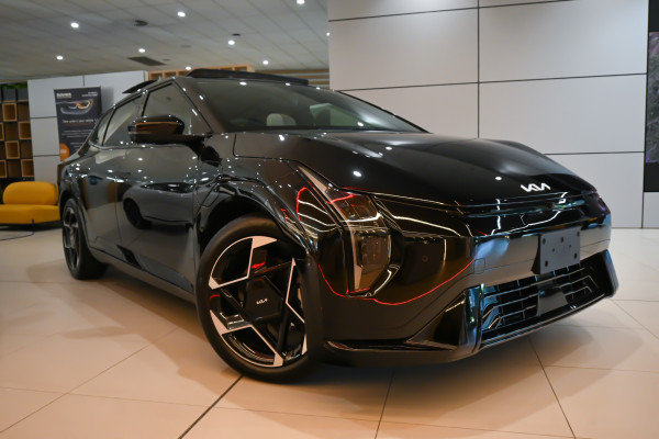 Kia EV4