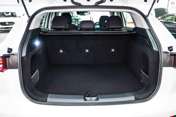2025 MG HS AS33P Super Hybrid Excite SUV Image 10