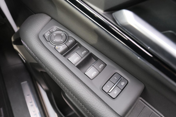 2025 GMC Yukon T1 Denali SUV Image 22