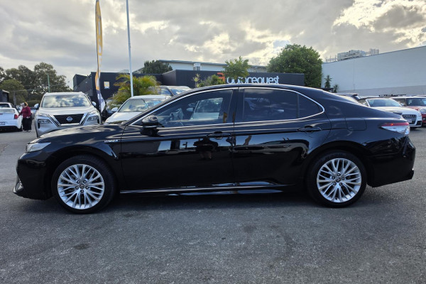 2019 Toyota Camry AXVH71R SL Sedan Image 10