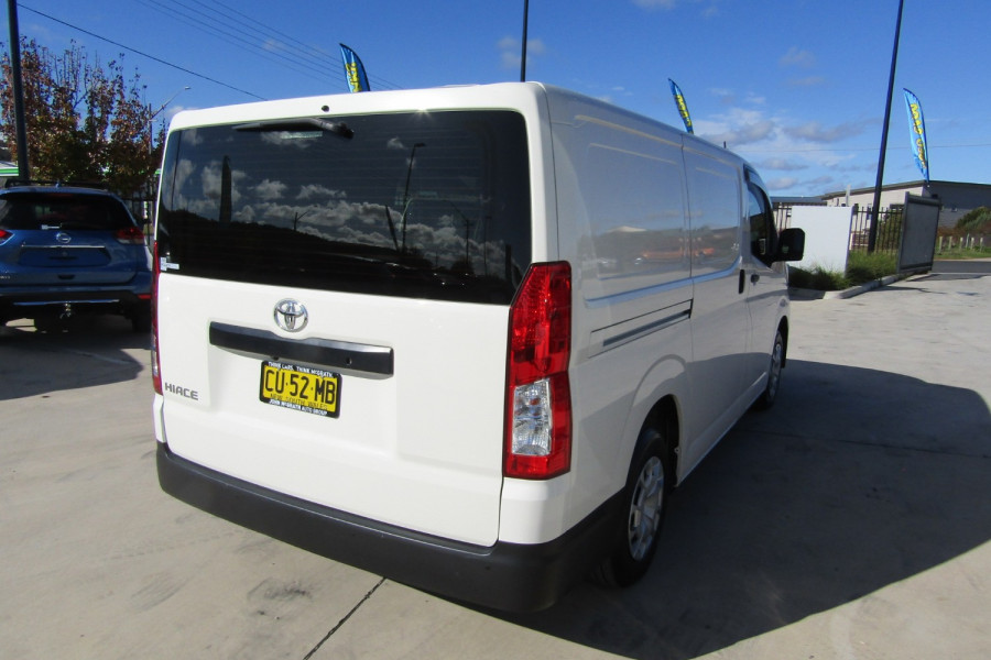 Used 2019 Toyota Hiace Grh300r #a13774 Queanbeyan, Nsw 