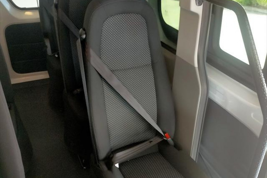 2025 MY24 LDV Deliver 9  12-Seat Bus Image 14