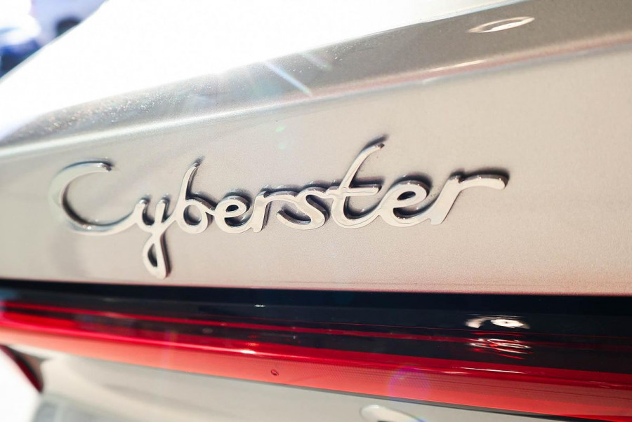 2024 MY24.5 MG Cyberster EC32  Convertible Image 10