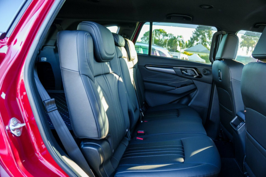 2025 MY25.5 Isuzu MU-X RJ LS-T SUV Image 10