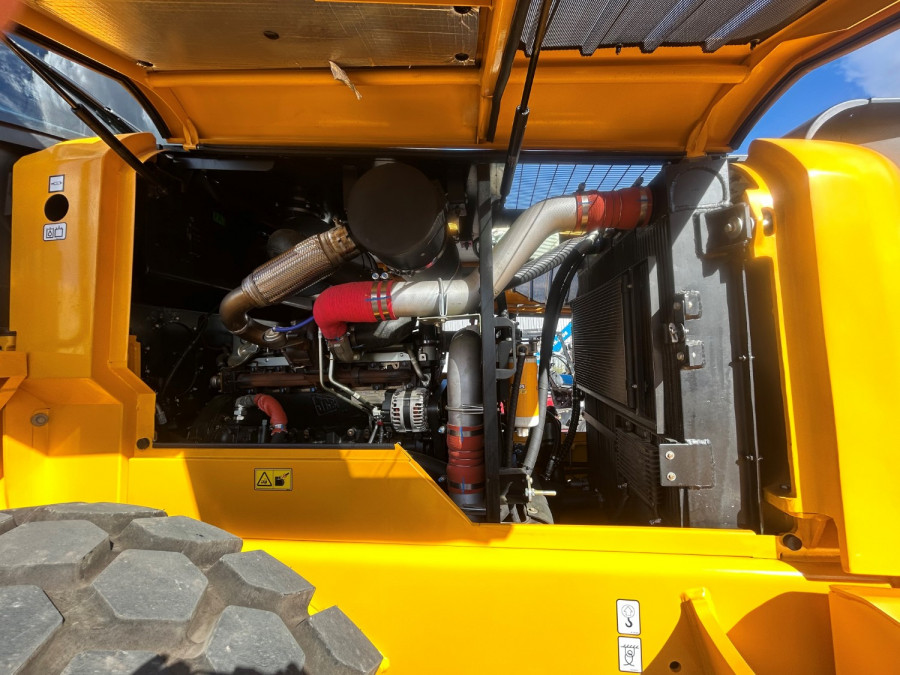 2025 JCB WHEELED LOADER Wheel Loader Image 9