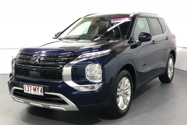 2023 Mitsubishi Outlander ZM LS SUV