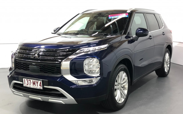 2023 Mitsubishi Outlander ZM LS SUV