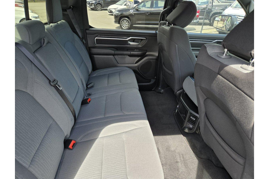 2023 Ram 1500 DT Big Horn Crew Cab Image 15
