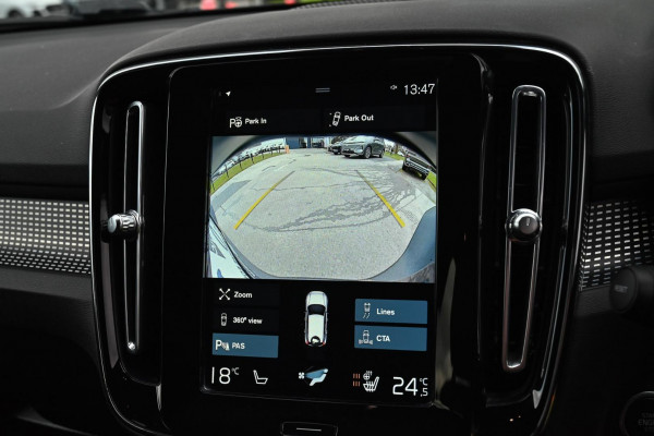 2022 Volvo XC40 XZ T5 R-Design SUV Image 7