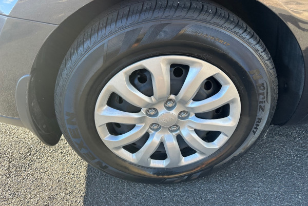 2019 MY20 Kia Carnival YP S SUV