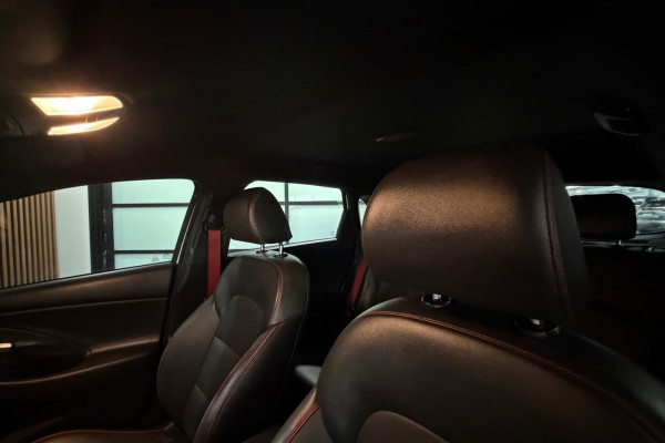 2017 MY18 Hyundai i30 PD SR Hatch Image 20
