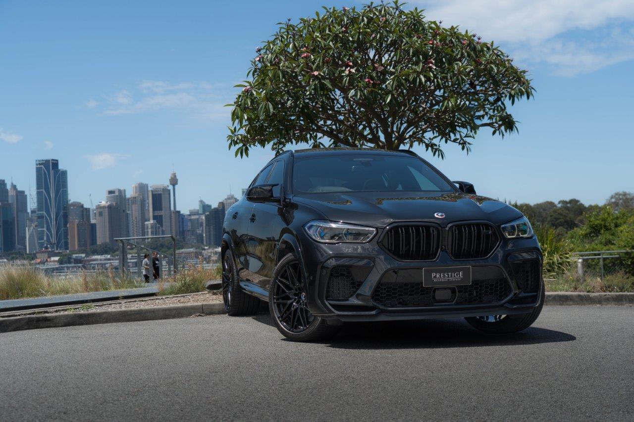 2021 BMW X6 M Competition SUV Image 1