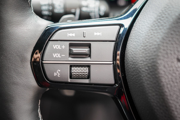 2024 MY25 Honda Civic 11th Gen e:HEV LX Hatch Image 21
