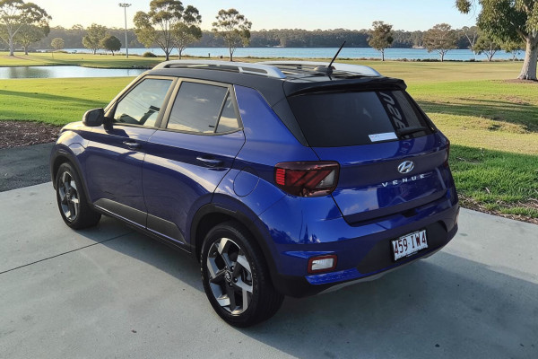 2023 Hyundai Venue QX.V5 Elite SUV Image 5