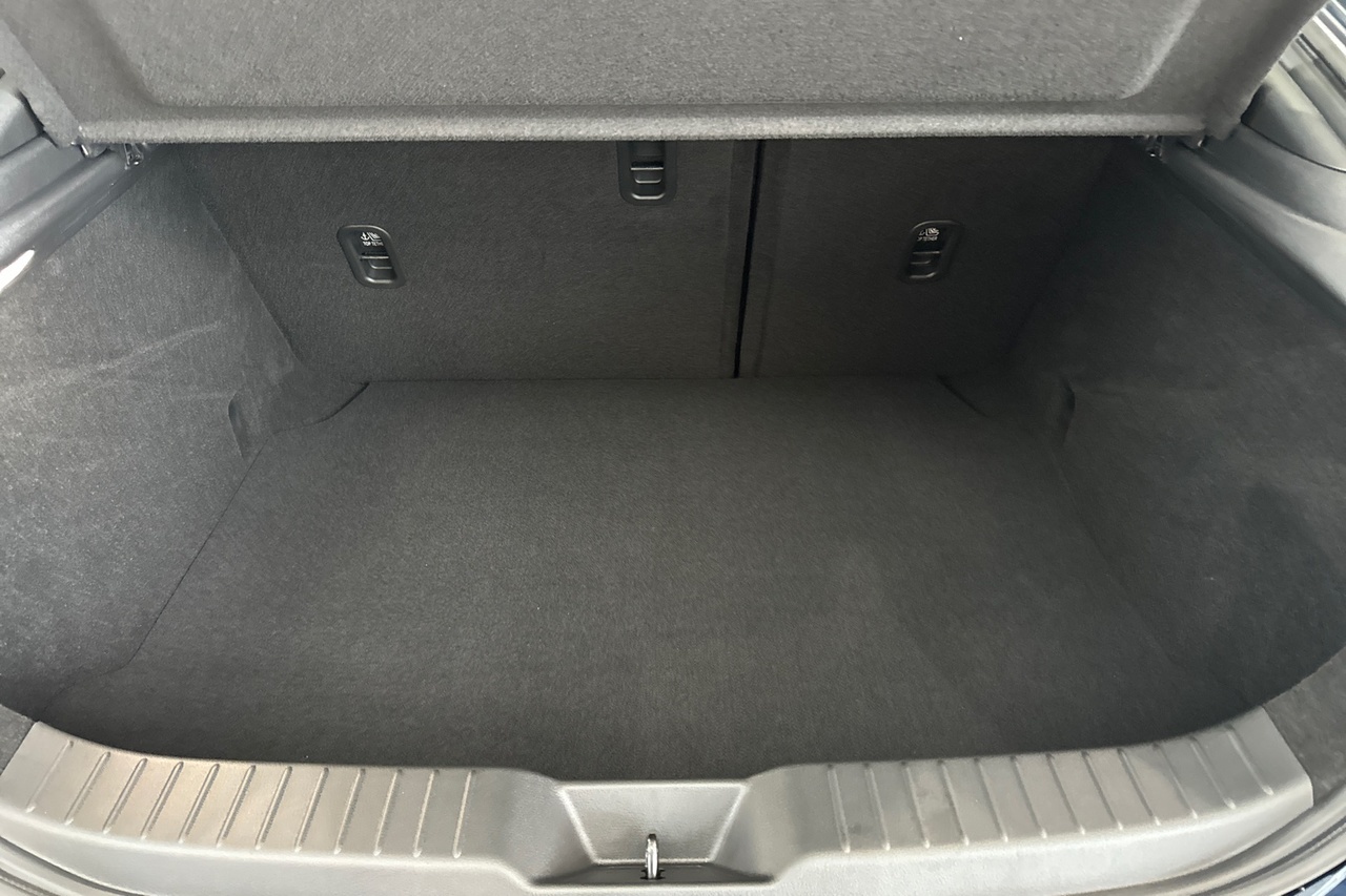 2024 Mazda 3 BP Series G20 Pure Hatch Image 19