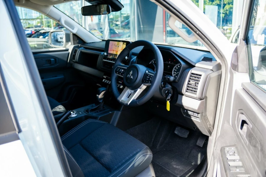 2026 Mitsubishi Triton MV GLX-R Ute Image 15