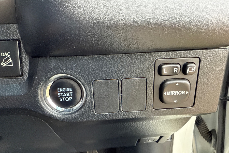 2017 Toyota RAV4 ASA44R GXL SUV Image 21