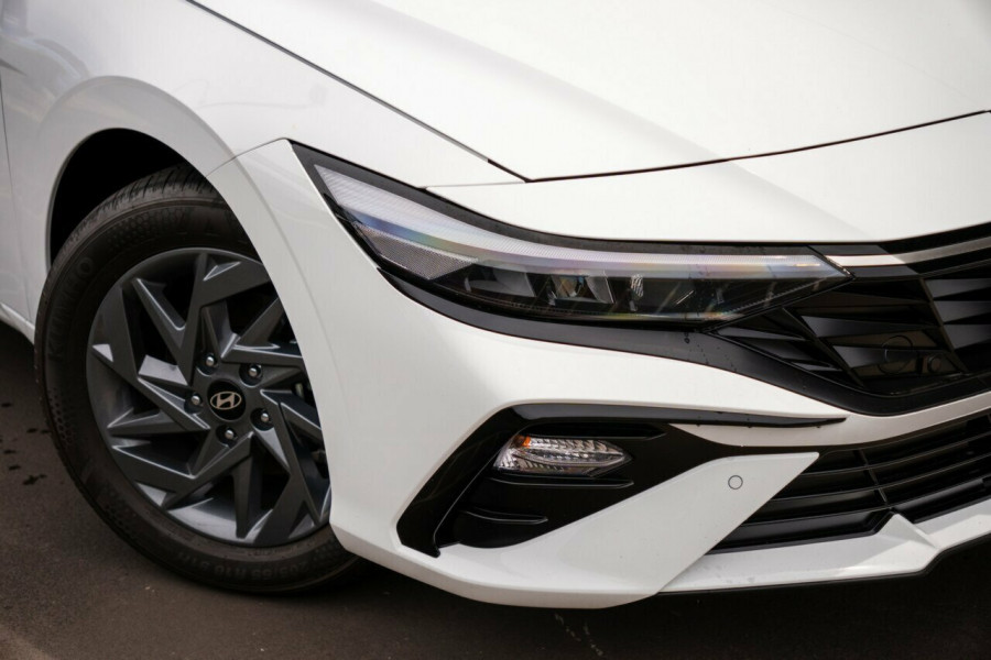 2024 MY25 Hyundai i30 CN7.V2 Elite Hybrid Sedan Image 6