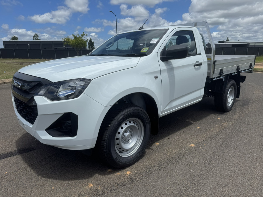 2026 Isuzu D-MAX RG SX Cab Chassis Image 7