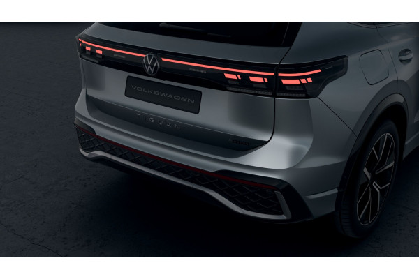 2024 MY25 Volkswagen Tiguan CT 195TSI R-Line SUV Image 5