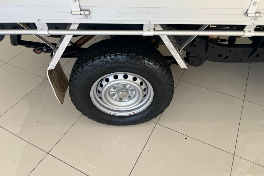 2019 Mitsubishi Triton MR GLX Cab Chassis Image 14