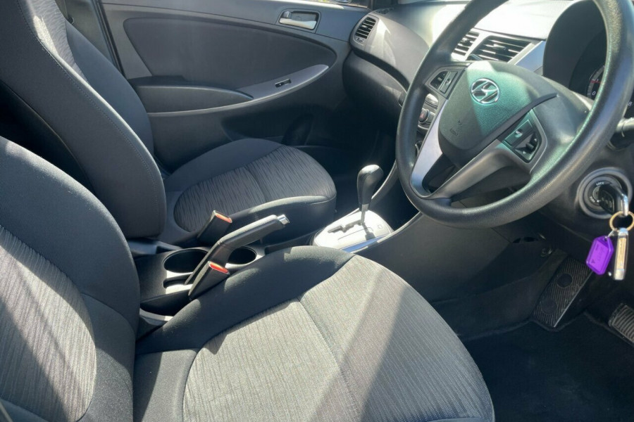 2015 MY16 Hyundai Accent RB3 Active Hatch Image 15