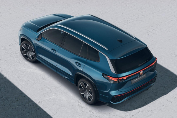 2025 MY26 Volkswagen Tayron R4 195TSI R-Line SUV Image 4