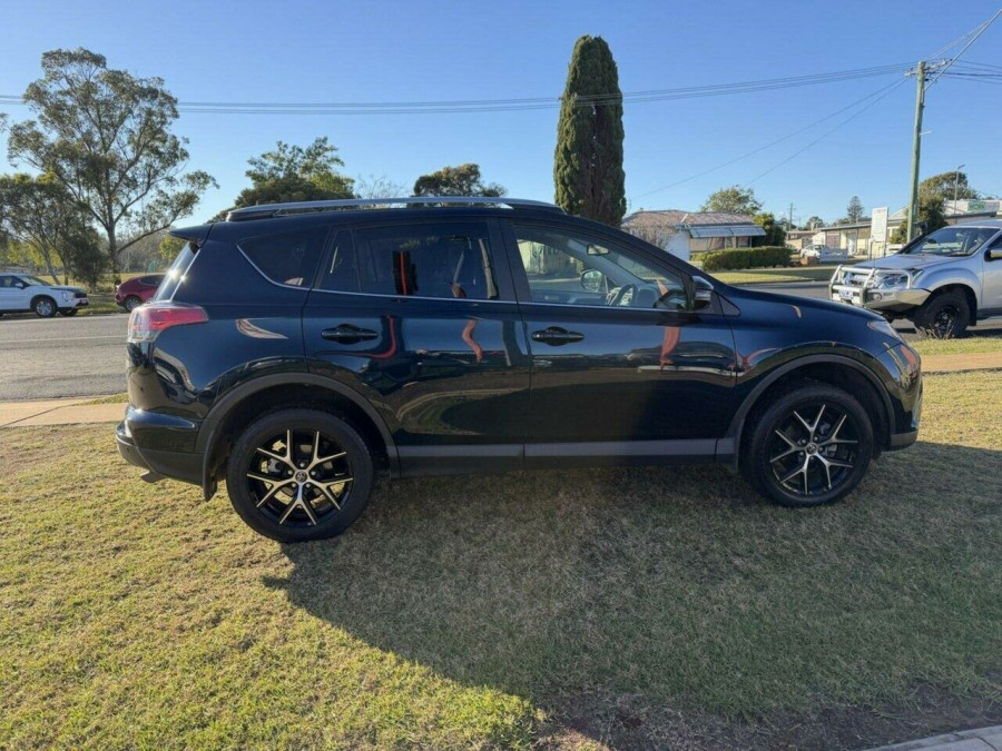 2017 Toyota RAV4 ASA44R GXL Wagon Image 10