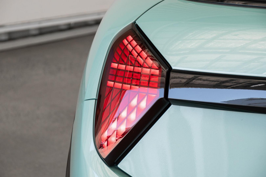 2026 MINI Cooper F65 S Favoured Hatch