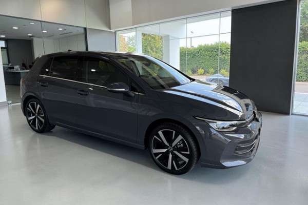 2025 Volkswagen Golf 8.5 110TSI Style Hatch Image 5