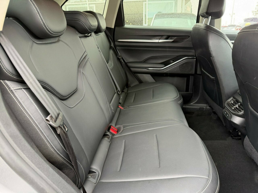 2022 Haval H6 B01 LUX SUV Image 17