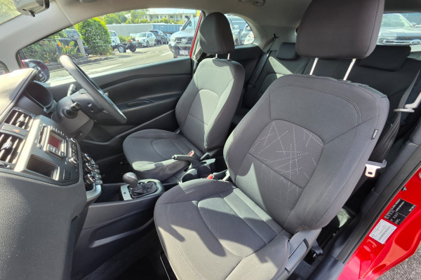 2013 Kia Rio UB S Hatch Image 27