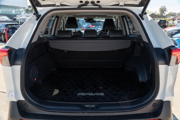 2021 Toyota RAV4 AXAH52R Cruiser SUV Image 21